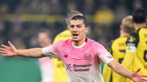 Bayer bateu Dortmund fora de casa