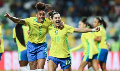 Com time alternativo, Brasil goleia Portugal no último amistoso do ano