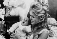 Brigitte Bardot renunciou à guarda de seu único filho; conheça Nicolas