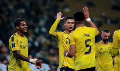 Cristiano Ronaldo passa em branco, mas Al Nassr goleia time iraquiano