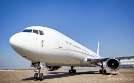 Boeing semelhante ao da foto vai levar Flamengo até o Catar