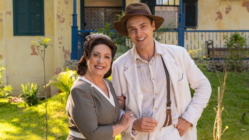 Eliane Giardini comemora retorno à personagem de "Êta Mundo Bom!" em participação em "Êta Mundo Melhor!" • Estevam Avellar/Globo