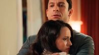 "Êta Mundo Melhor!": Estela duvida de amor e deixa Celso inseguro