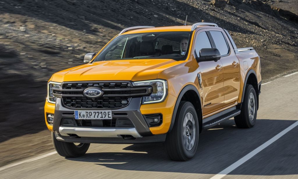 Ford Ranger PHEV: picape chegará flex no Brasil