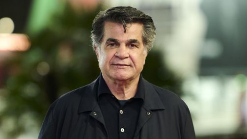 Jafar Panahi no tapete vermelho de "It Was Just an Accident” durante o 73º Festival Internacional de Cinema de San Sebastian, na Espanha, em setembro de 2025