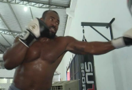 Corpo de lutador de MMA desaparecido após mergulho é encontrado no AM