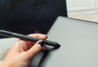 Como escolher a caneta ideal para o seu tablet: precisão, preço e recursos