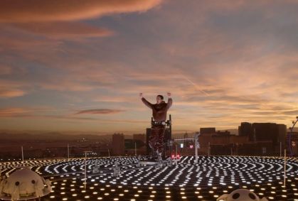 Timothée Chalamet divulga "Marty Supreme" na Sphere de Las Vegas