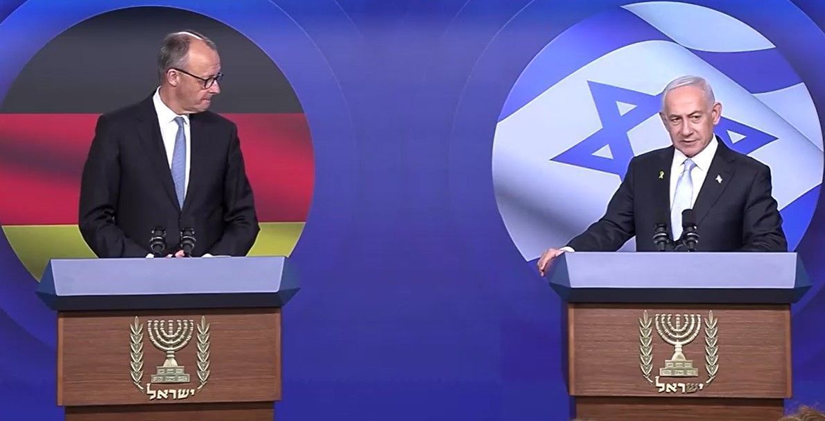 Benjamin Netanyahu e Friederich Merz durante coletiva de imprensa