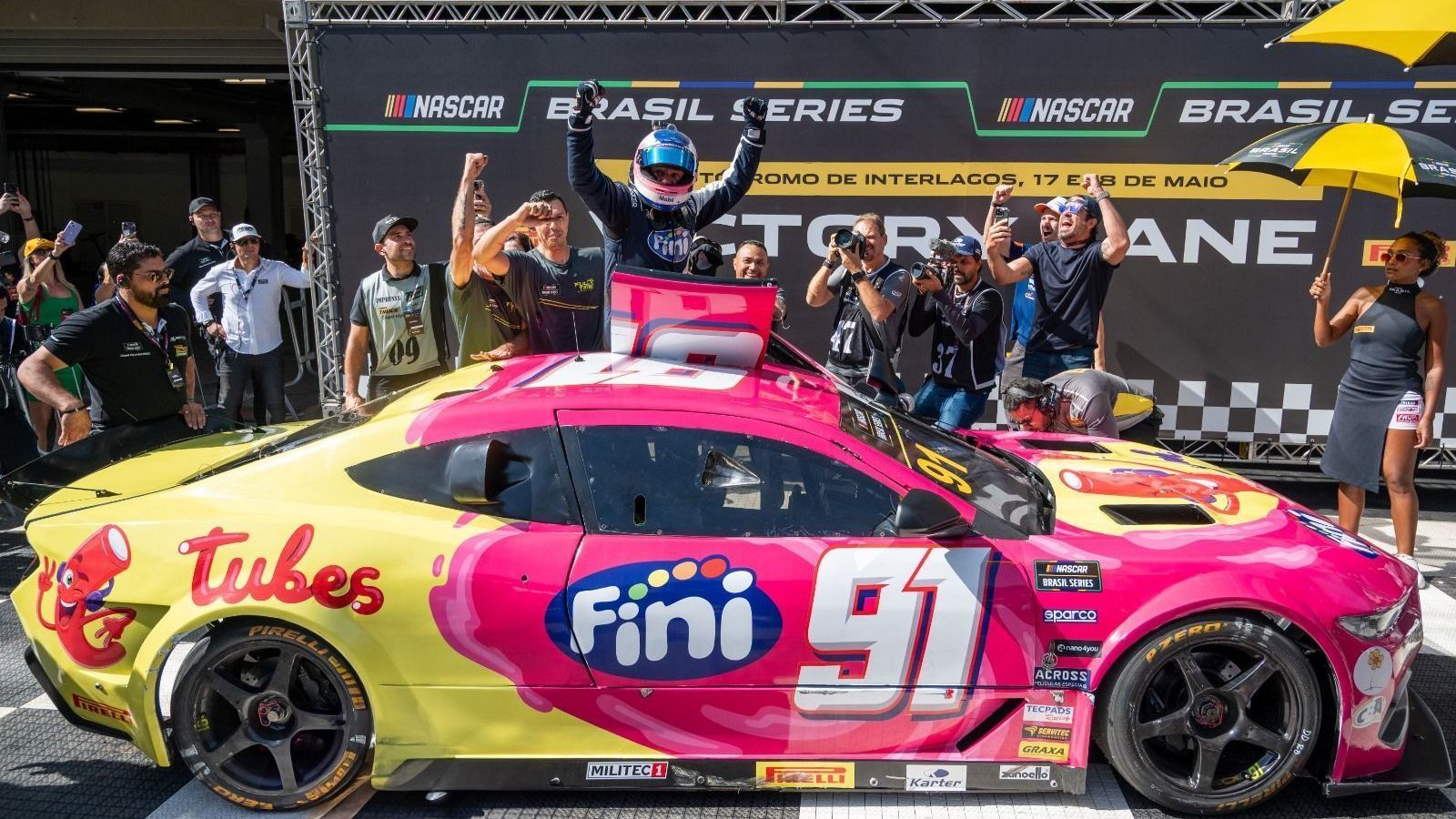 Em Interlagos, Rubens Barrichello e Thiago Camilo lideram a disputa pelo título da categoria neste final de semana
