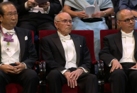 Nobel de Química 2025: cientistas recebem prêmio em cerimônia especial