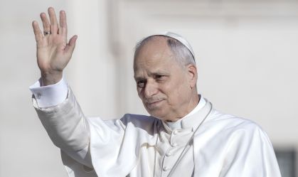 Papa Leão XIV pede a cardeais católicos que criem Igreja mais inclusiva