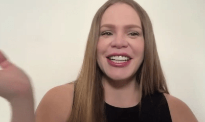 Ex-BBB Paulinha Leite ensina táticas para ganhar na Mega da Virada