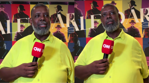 Péricles antes de seu show no cruzeiro Belo em Alto Mar, em 2025