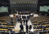 Governo e Congresso têm trégua e se unem por orçamento para ano eleitoral