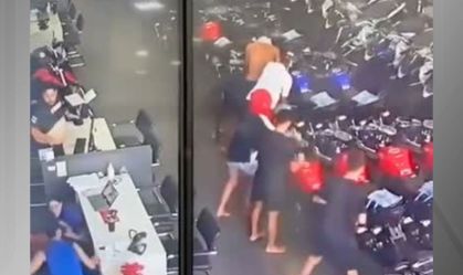 Vídeo: loja de motos é assaltada por grupo armado em São Vicente (SP)