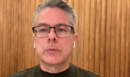 Os Três Poderes temem lidar com o caso Master, diz Alessandro Vieira à CNN