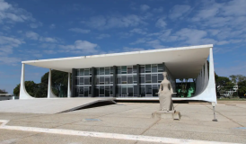 Leia diálogos dos ministros em reunião que afastou Toffoli, segundo site