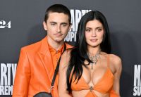 Khloe Kardashian elogia relacionamento de Kylie Jenner e Timothée Chalamet