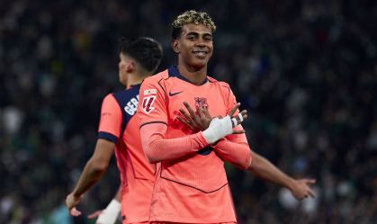 Yamal marca, Ferran faz hat-trick e Barcelona vence Betis por LaLiga