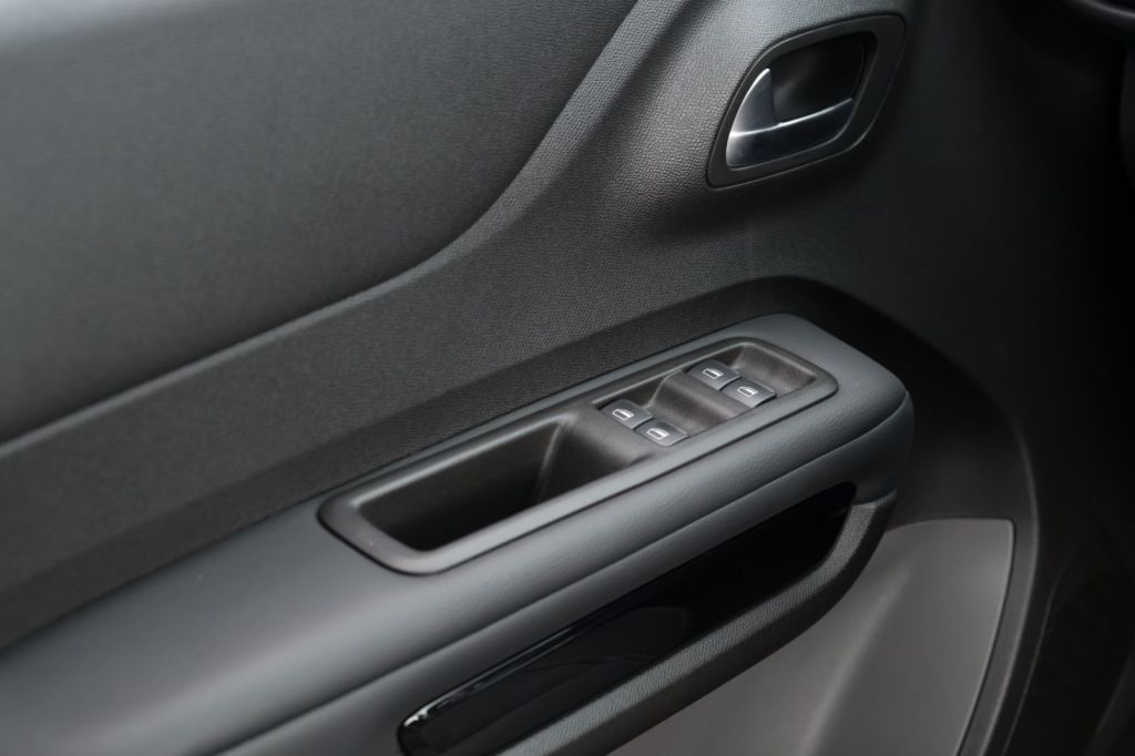 Vidros elétricos agora são na porta do motorista