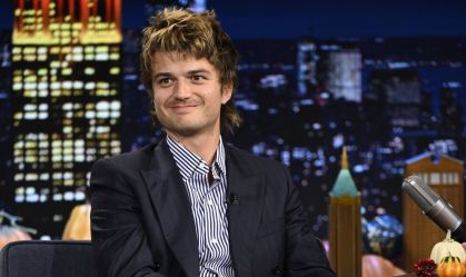 Ator de "Stranger Things" ultrapassa Taylor Swift e vira o nº 1 do Spotify