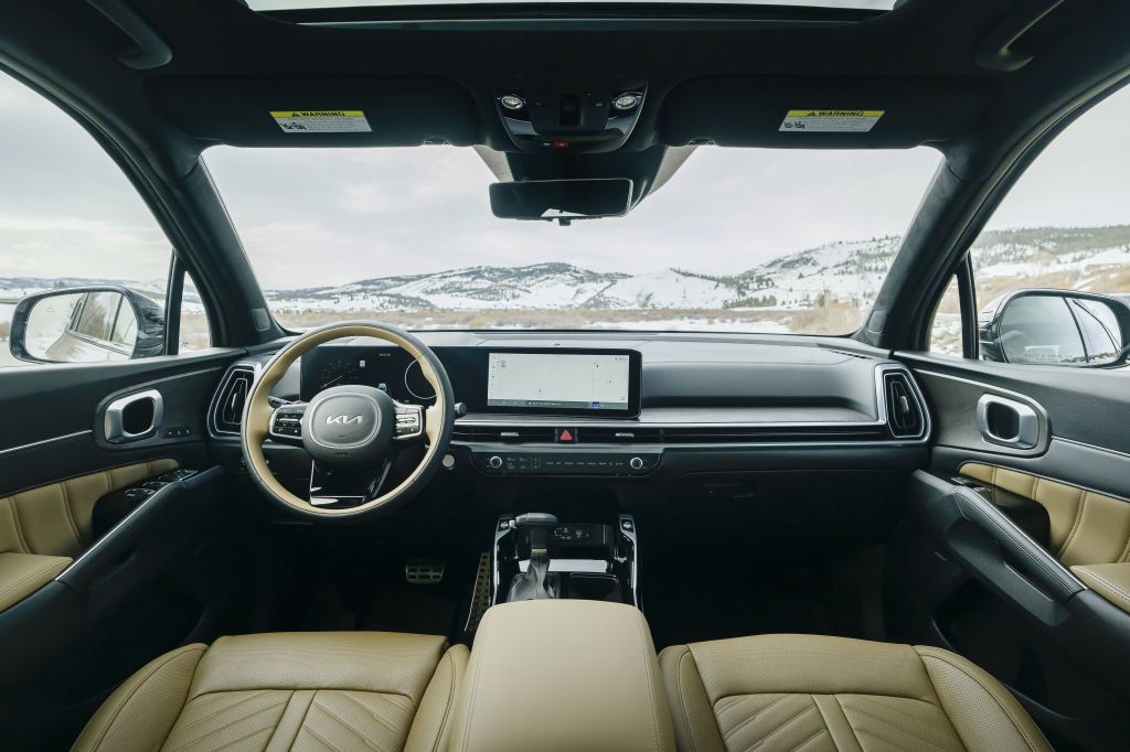 Kia Sorento 2026: SUV está de volta ao mercado brasileiro