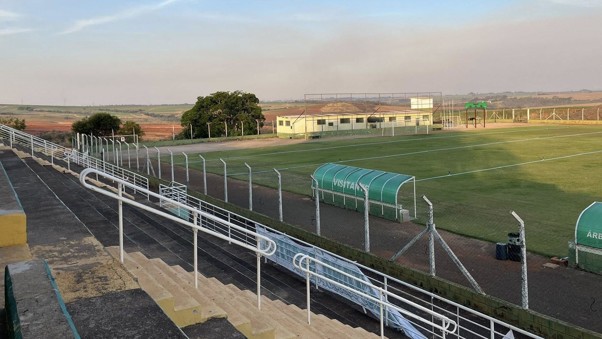 Estádio Thelmo de Almeida, em Cosmópolis