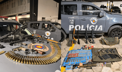Homem é preso com arsenal de guerra em pousada de São Paulo; veja imagens