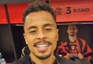 Corinthians faz consulta pela contratação de volante do Flamengo