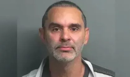 Ex-piloto brasileiro da Fórmula 1 é preso nos Estados Unidos por agressão