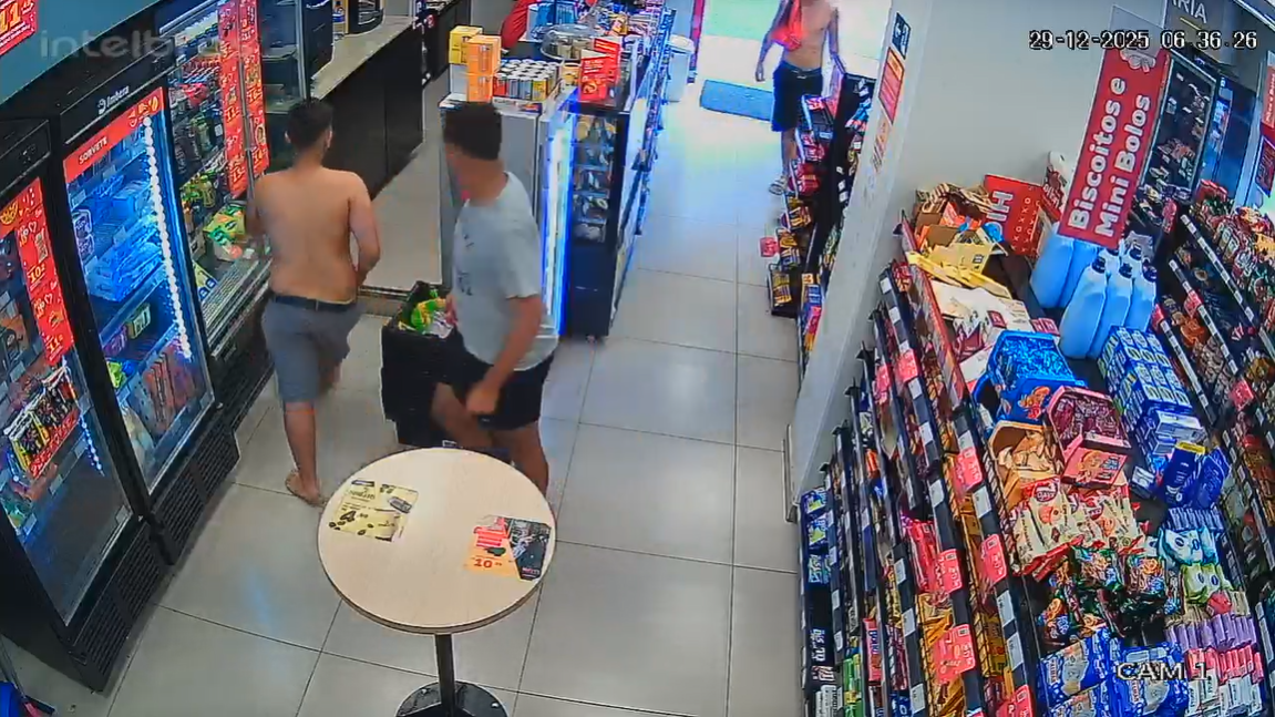 Justiça condena Oxxo a pagar R$ 2 milhões por expor funcionários a assaltos