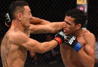 Revanche de "do Bronx" contra Holloway será atração principal do UFC 326