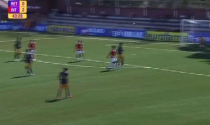Zagueiro do Internacional faz gol impressionante na Copinha; veja
