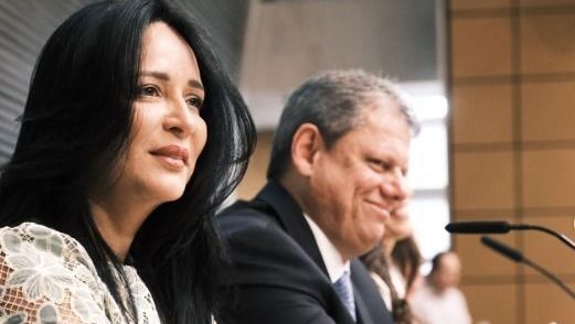 Cristiane e Tarcísio de Freitas