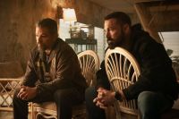 Novo filme de Ben Affleck e Matt Damon, "Dinheiro Suspeito" ganha trailer