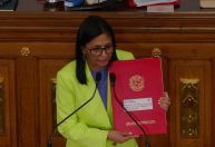 Delcy Rodríguez propõe reforma para atrair investimentos à Venezuela