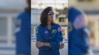 Astronauta da Nasa que ficou "presa no espaço" anuncia aposentadoria