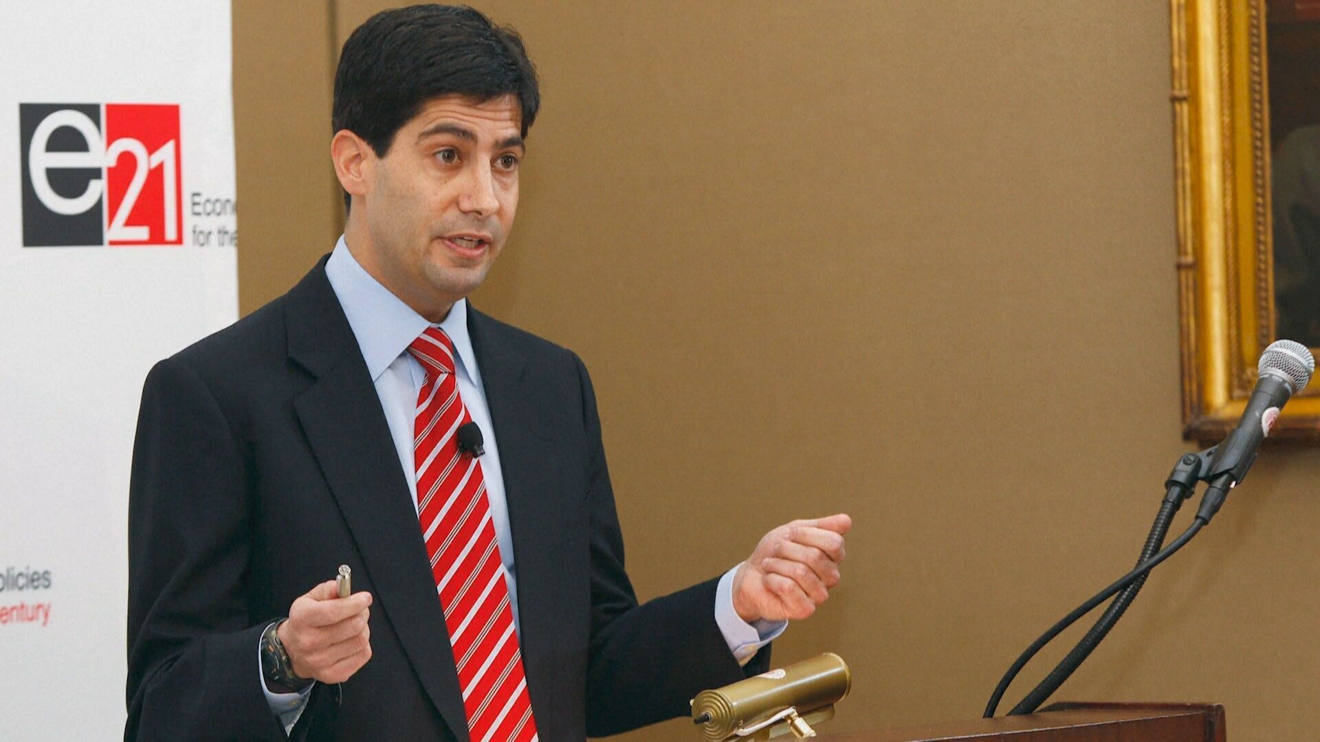 Kevin Warsh, indicado de Trump para presidência do Federal Reserve