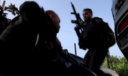 PoderData: 8 em cada 10 brasileiros desconfiam da polícia