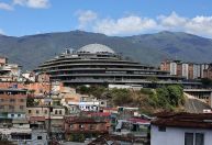 Conheça Helicoide, o shopping que se tornou centro de tortura na Venezuela