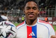 "Imparável" e "deslumbrante": imprensa europeia exalta atuação de Endrick