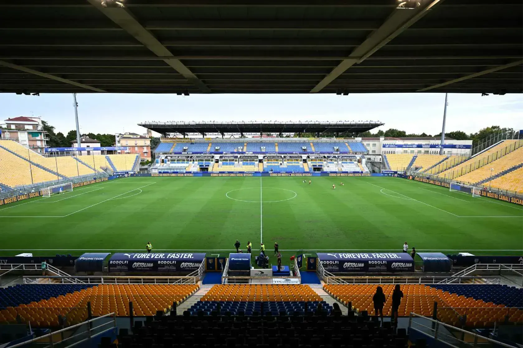 Ennio Tardini, casa do Parma