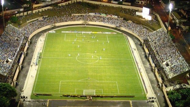 Estádio Municipal Walter Ribeiro