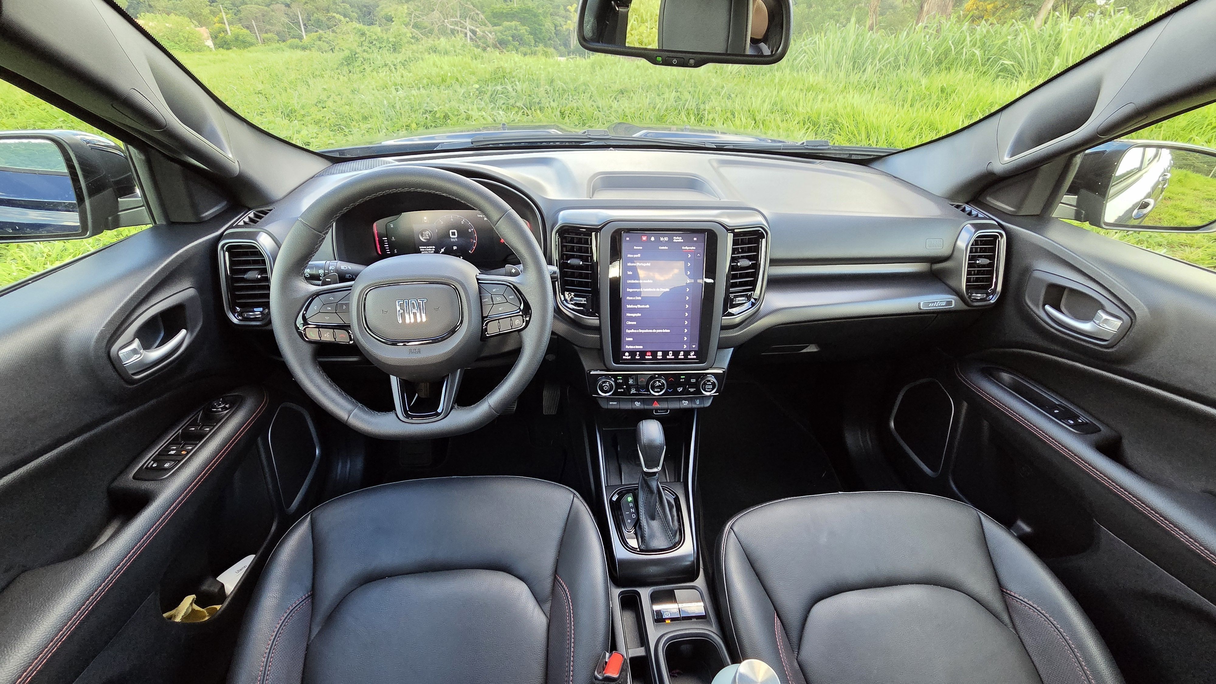 Fiat Toro Ultra 2026: picape tem visual renovado e proposta urbana • Thiago Ventura/CNN