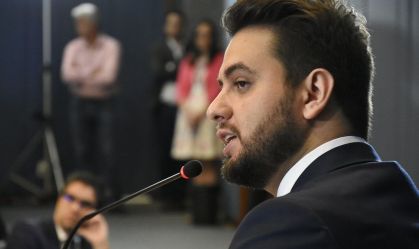 Moraes cobra explicações do PR sobre transferência de Filipe Martins