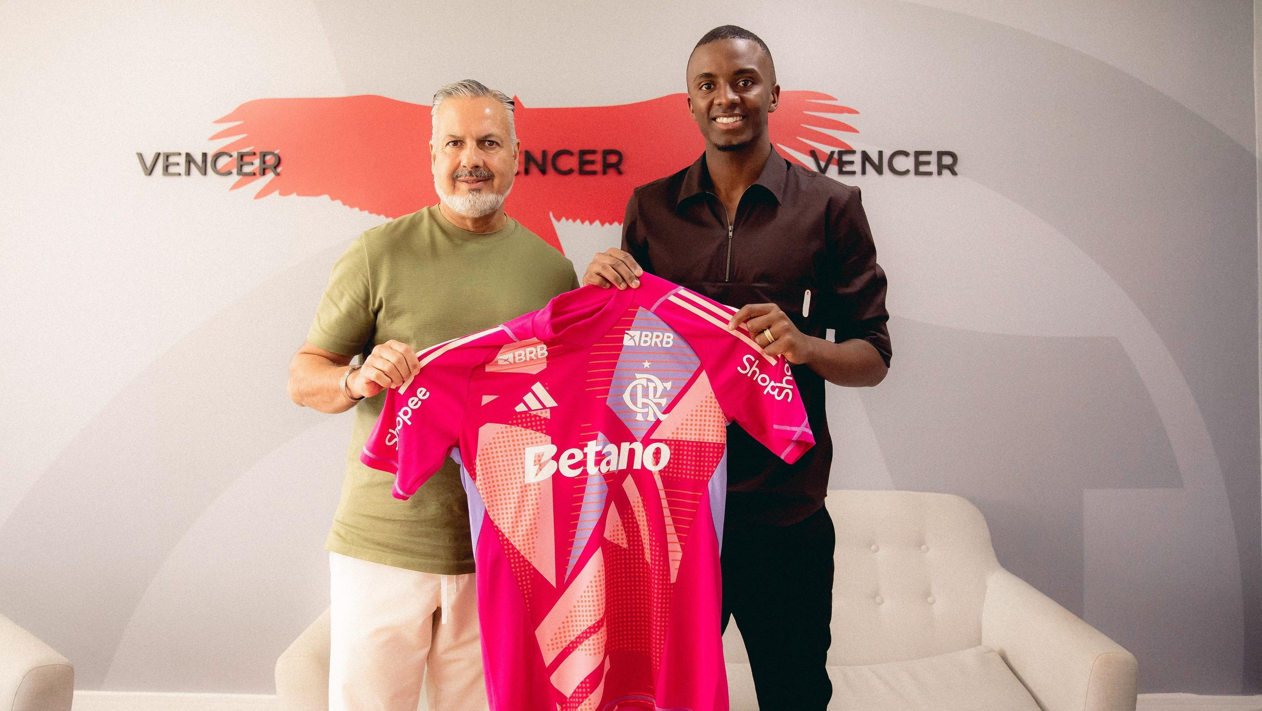 Andrew é anunciado no Flamengo