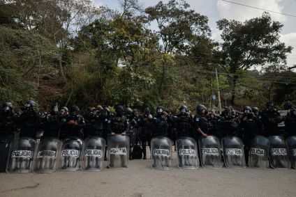 Forças especiais retomam controle de centro de detenção na Cidade da Guatemala após motim