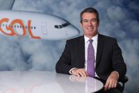 Após morte de Constantino, Gol doa buquês de flores a funcionários