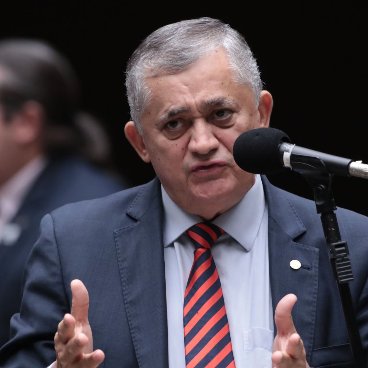 Líder do governo rejeita ideia de CPI do Master: "Palanque para a oposição" | CNN Brasil